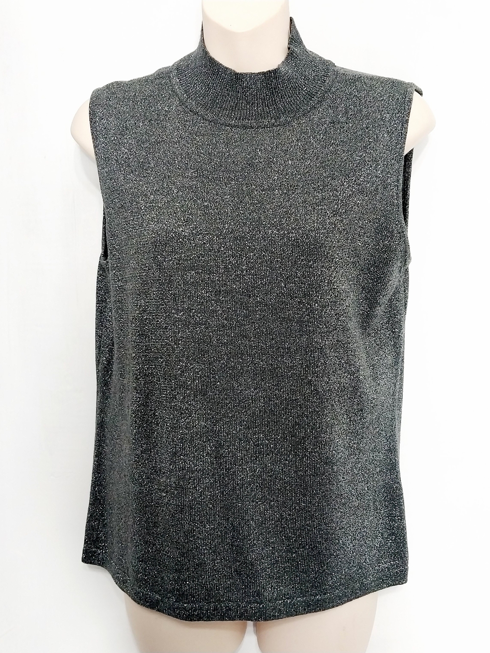 🔵BOGO FREE🔵Liz Claiborne Top Silver Sparkles Mock Turtleneck Sleeveless Sz PM